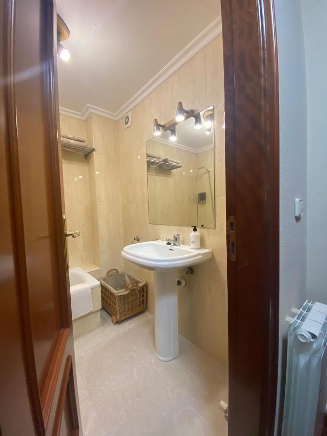 Estudio Plaza Eliptica B&B ヴィーゴ エクステリア 写真